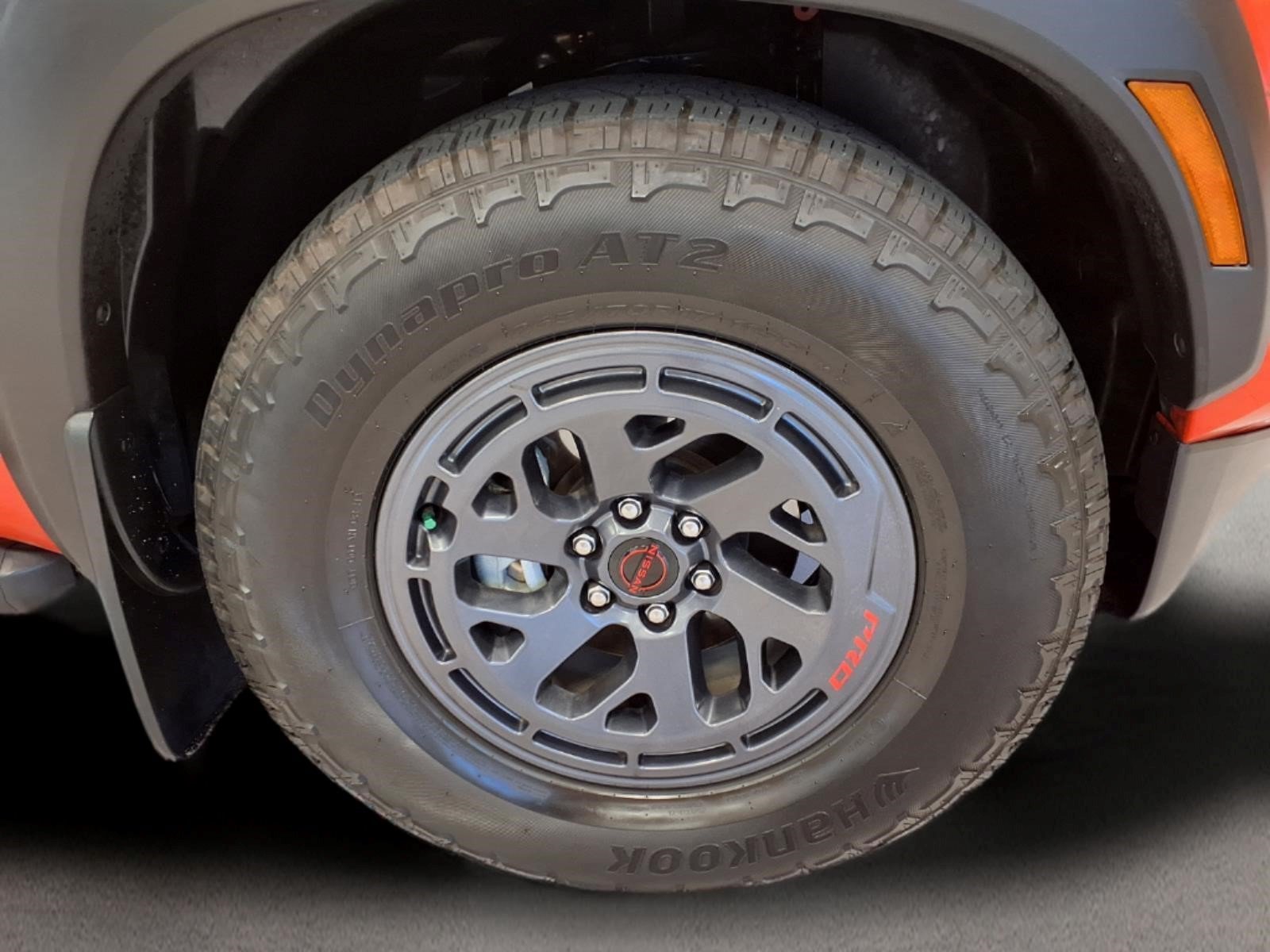 Used 2025 Nissan Frontier Pro-X RWD image 8