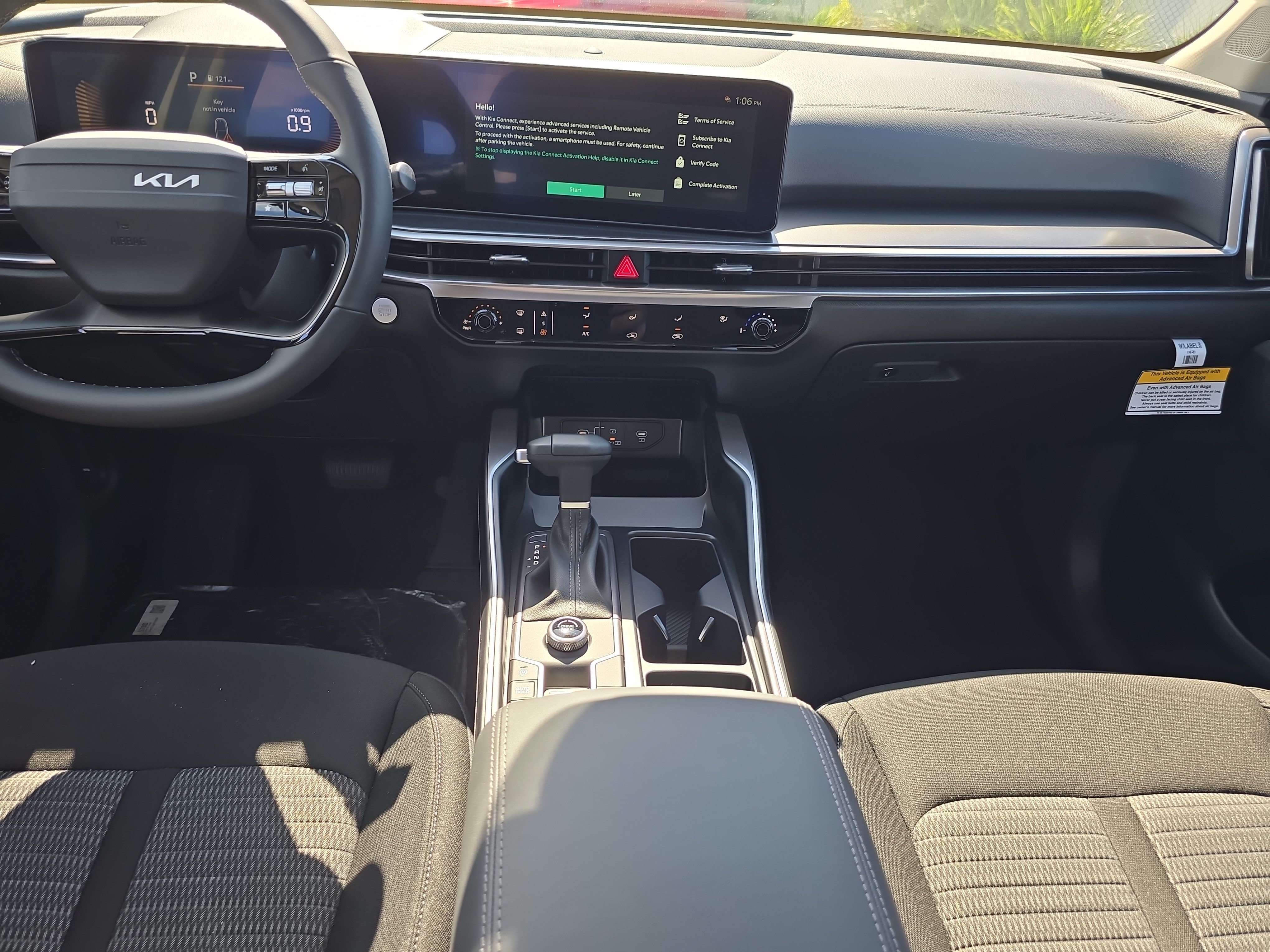New 2026 Kia Sorento LX FWD image 14