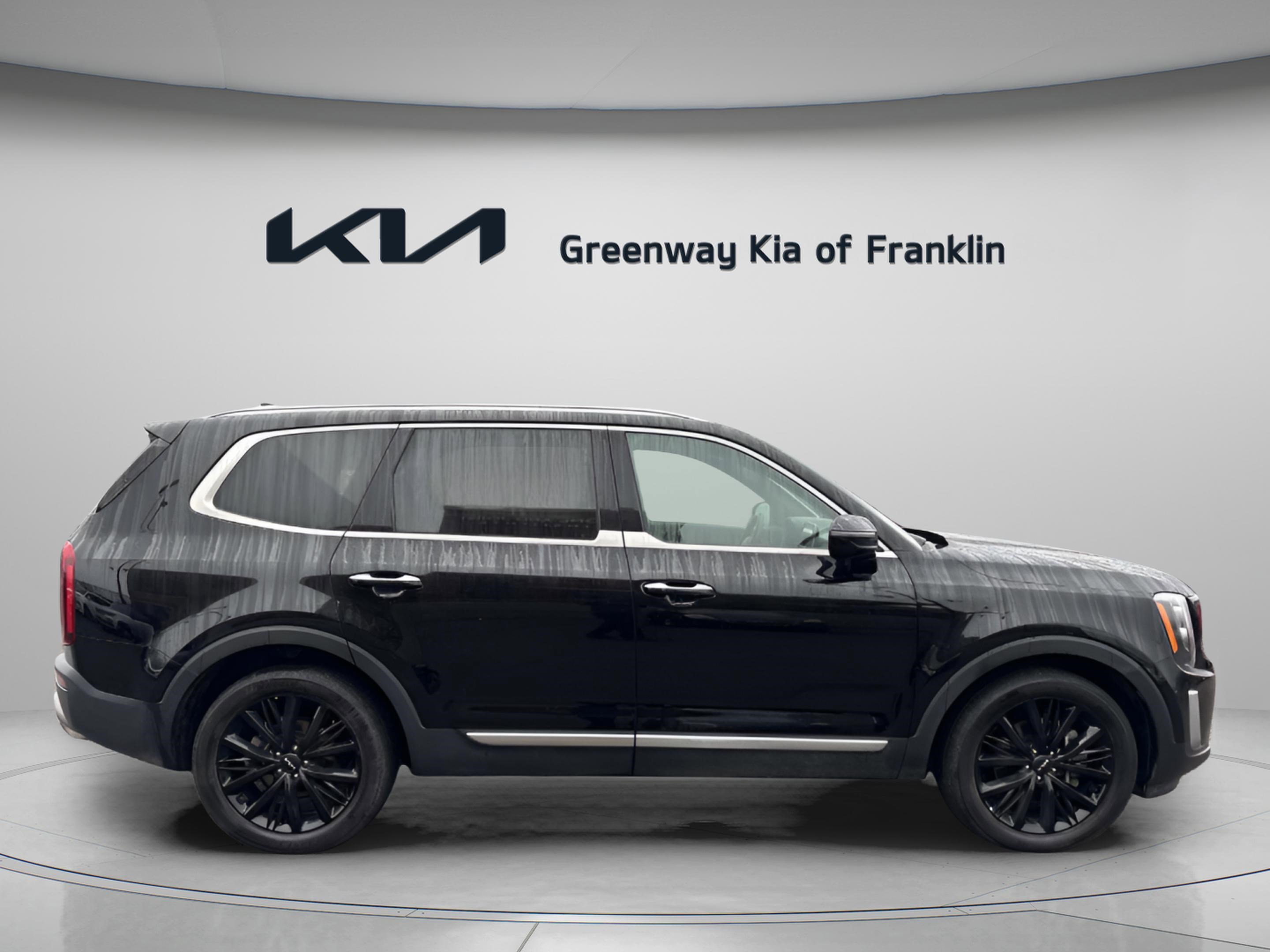 Used 2022 Kia Telluride SX w/ SX Prestige Package image 8