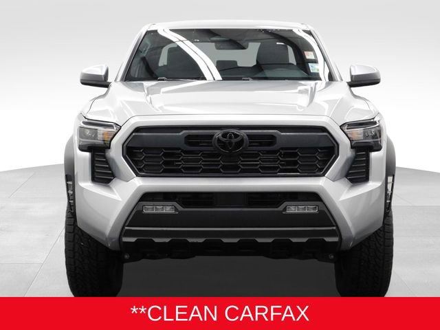 Used 2024 Toyota Tacoma TRD Off-Road image 3