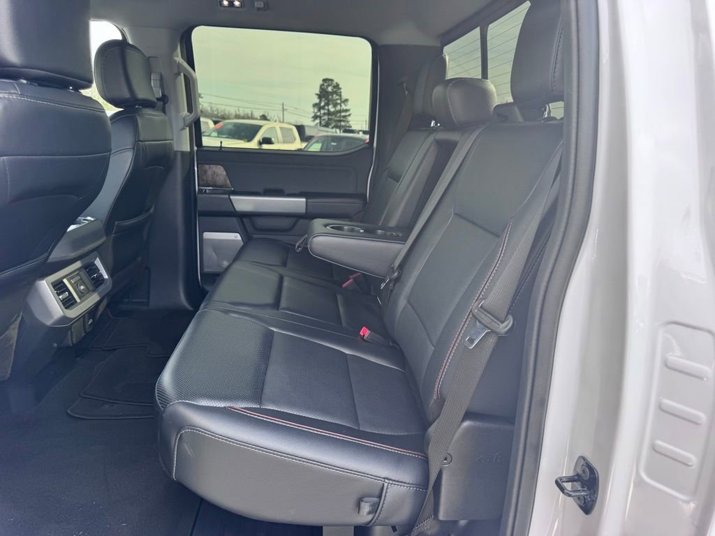 Used 2024 Ford F250 Lariat image 33