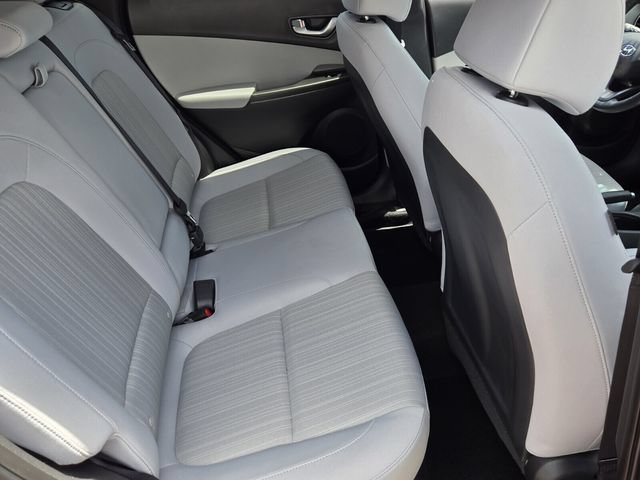 Used 2023 Hyundai Kona SEL w/ Convenience Package FWD image 17