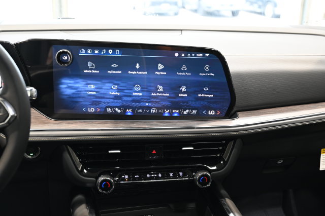 New 2026 Chevrolet Tahoe Premier w/ Sun And Tow Package AWD/4WD image 15
