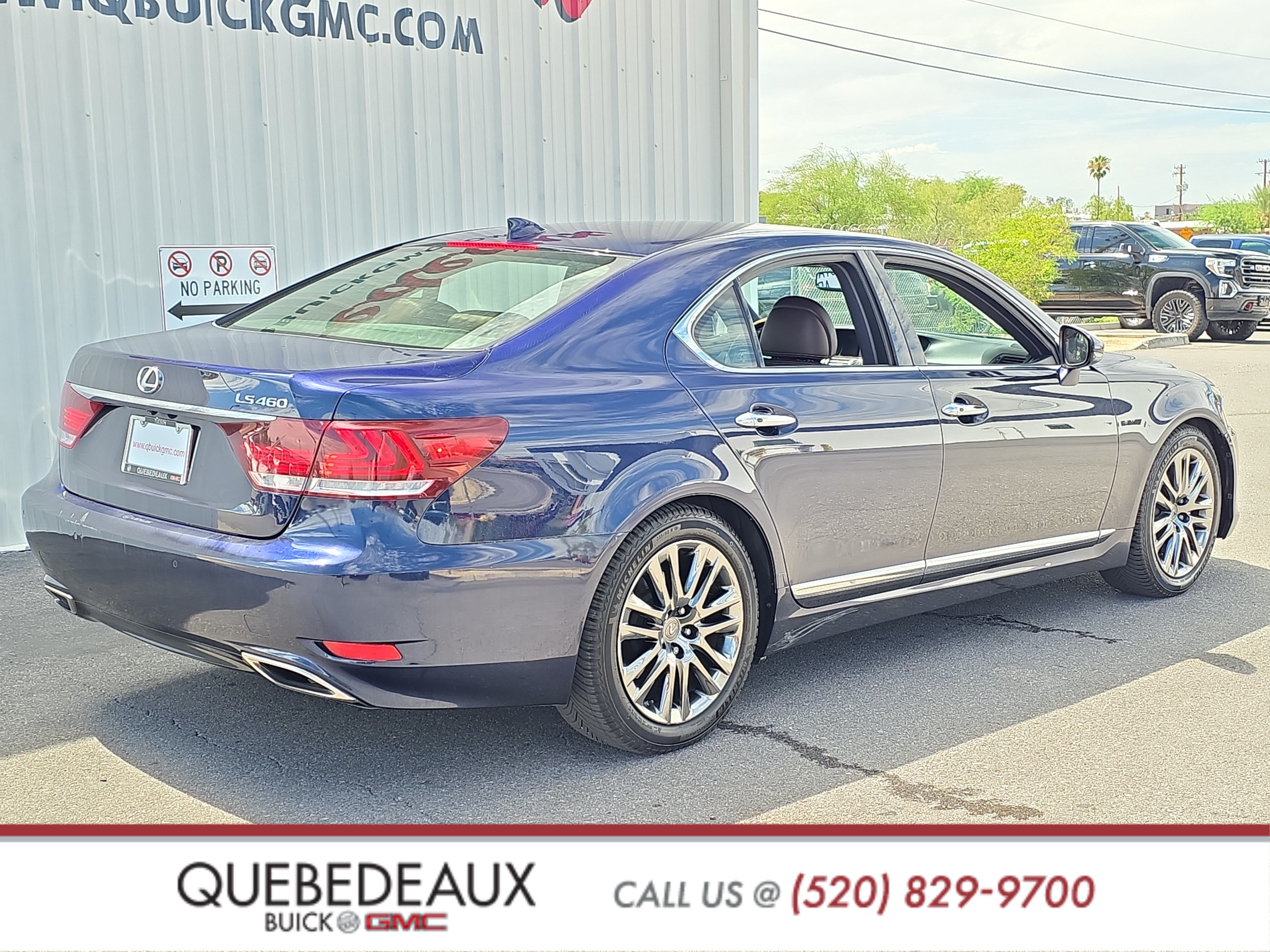 Used 2017 Lexus LS 460 RWD image 7