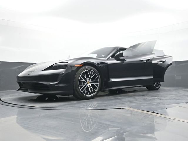 Certified 2024 Porsche Taycan w/ Premium Package image 31