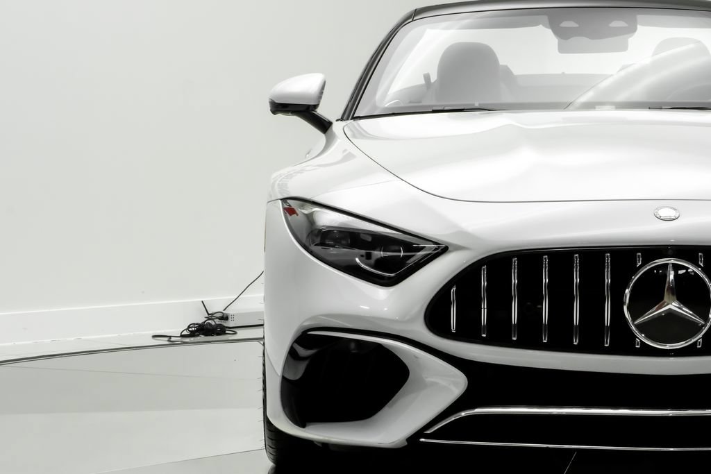 Used 2023 Mercedes-Benz SL 55 AMG 4MATIC image 44