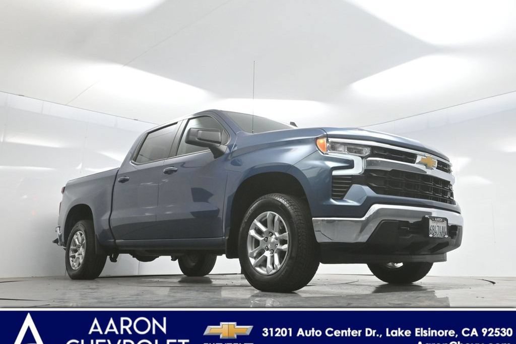 Used 2024 Chevrolet Silverado 1500 LT AWD/4WD image 2