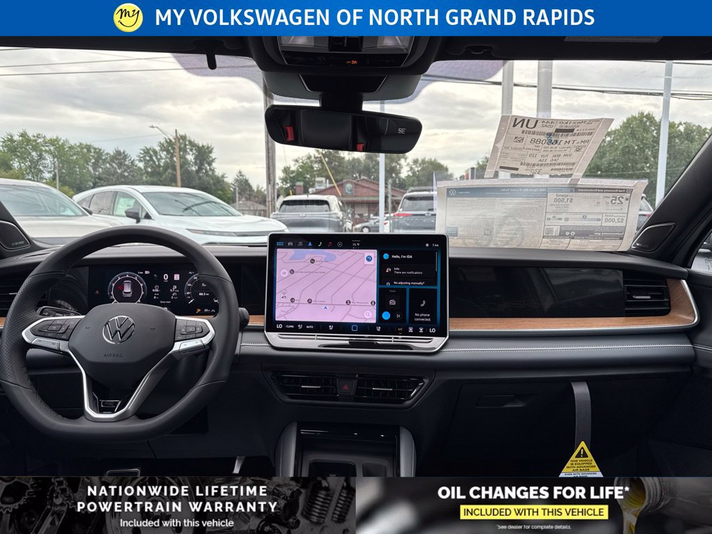 New 2026 Volkswagen Tiguan SEL R-Line AWD/4WD image 20