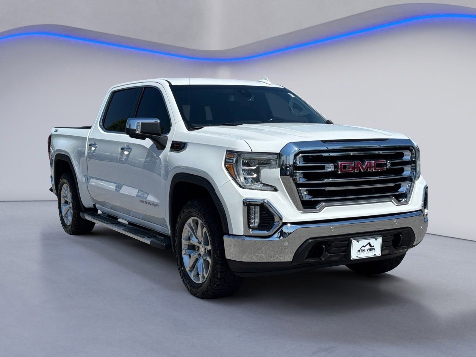 Used 2019 GMC Sierra 1500 SLT w/ SLT Premium Plus Package AWD/4WD image 5