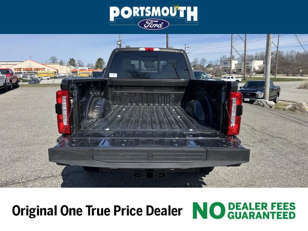 New 2025 Ford F350 Lariat w/ Lariat Ultimate Package image 17
