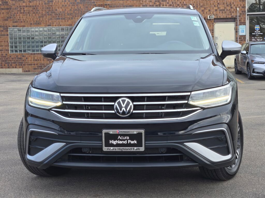 Used 2024 Volkswagen Tiguan Wolfsburg Edition image 3