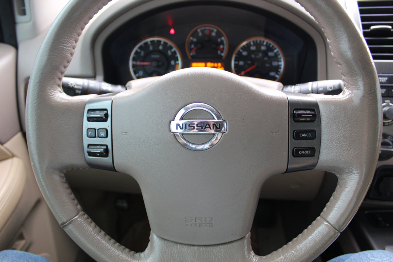 Used 2012 Nissan Armada Platinum image 14