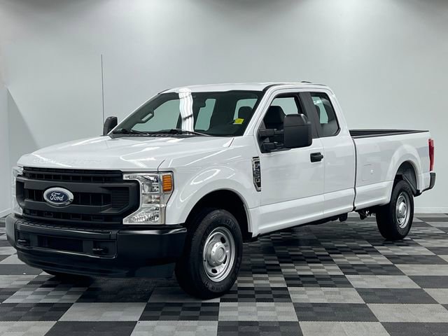 Used 2021 Ford F250 XL w/ Power Equipment Group RWD image 3