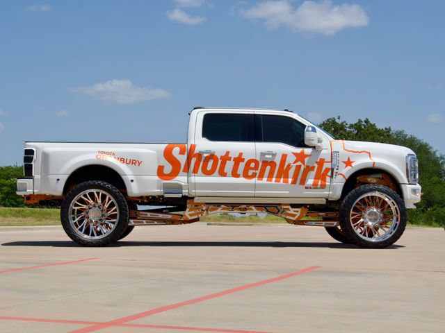 Used 2026 Ford F450 Platinum w/ Platinum Plus Package AWD/4WD image 14