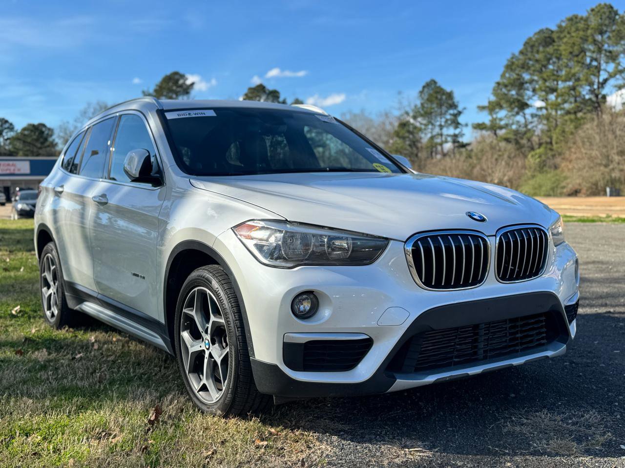 Used 2018 BMW X1 sDrive28i image 1