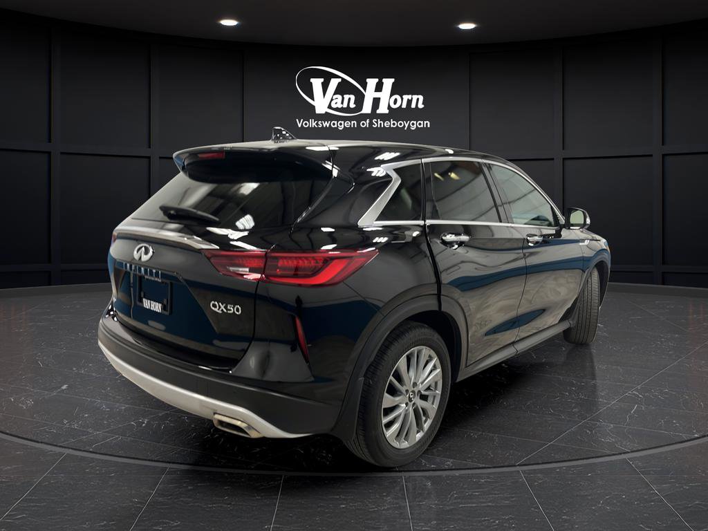 Used 2025 INFINITI QX50 Pure AWD/4WD image 7