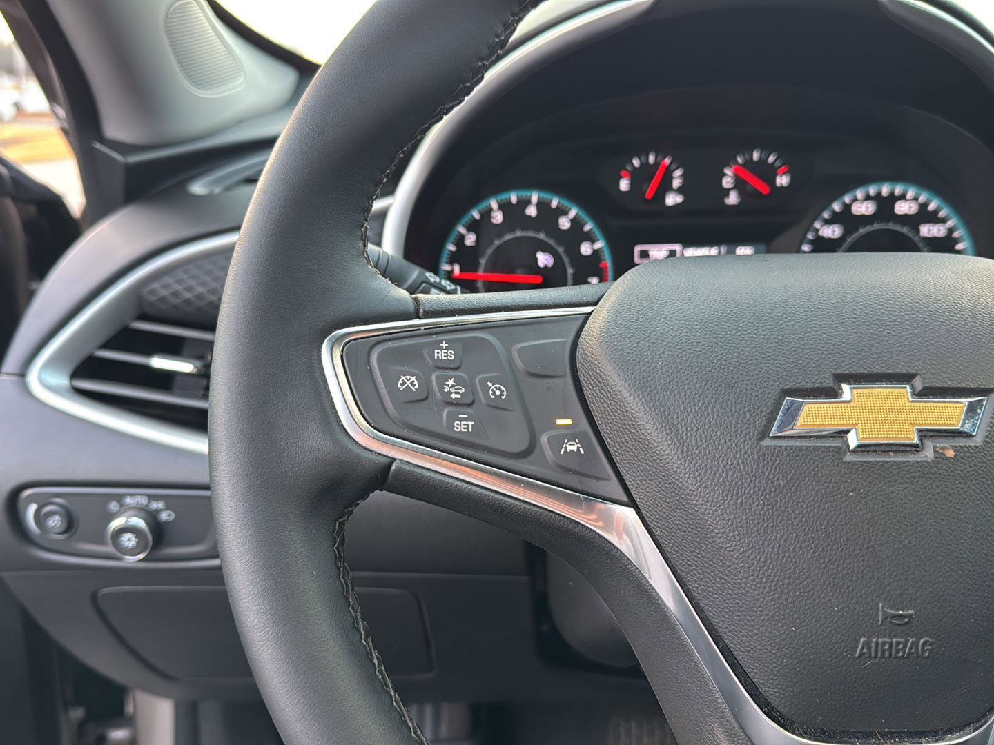 Used 2024 Chevrolet Malibu RS image 18