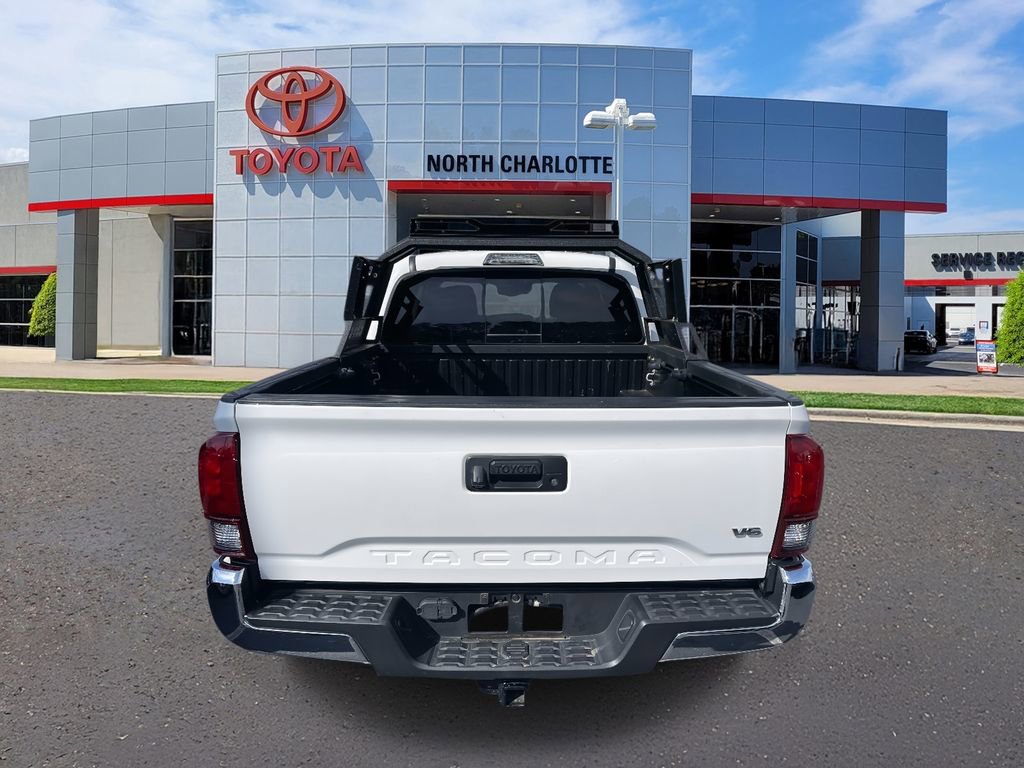 Used 2022 Toyota Tacoma SR5 image 8