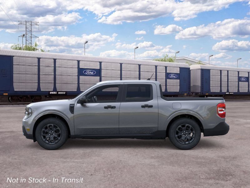 New 2026 Ford Maverick XLT w/ XLT Luxury Package FWD image 3