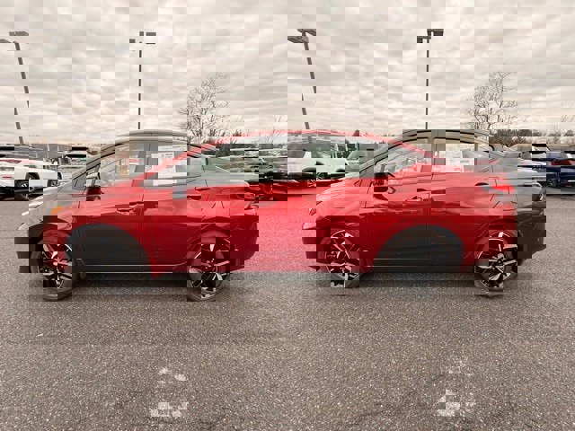 New 2025 Nissan Versa SR w/ Trunk Package image 8