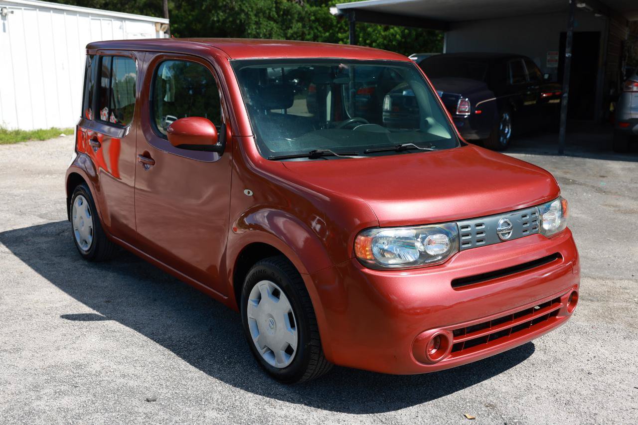 Used 2011 Nissan Cube 1.8 S w/ Interior Designer Pkg FWD image 15