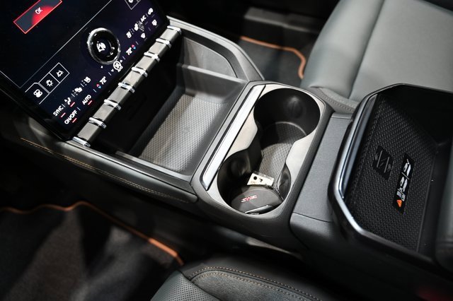 New 2026 GMC Terrain AT4 w/ Convenience Package III image 18