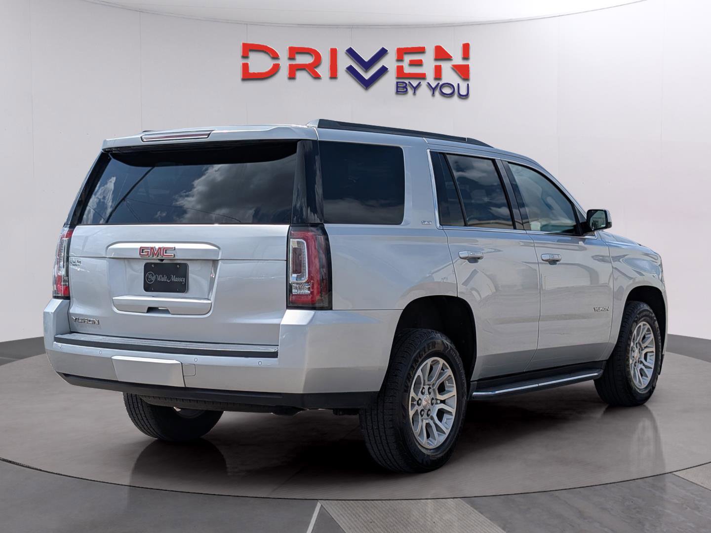 Used 2019 GMC Yukon SLT w/ Open Road Package image 5