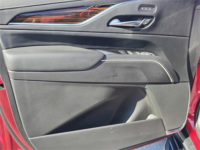 Used 2023 Cadillac Escalade Premium Luxury image 23