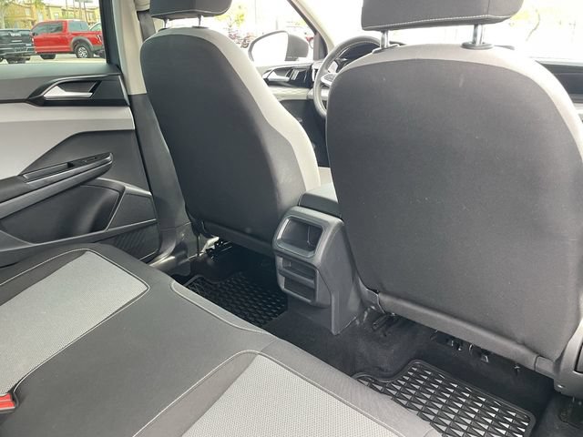 Used 2023 Volkswagen Taos S w/ Driver Assistance Package FWD image 13