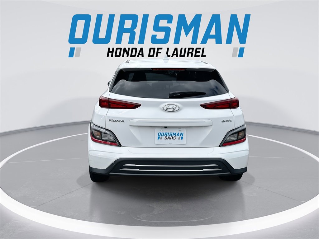 Used 2023 Hyundai Kona SEL w/ Cargo Package image 7