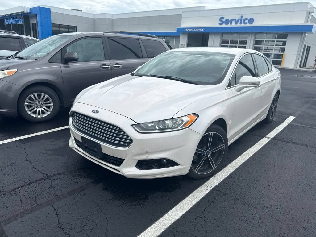 Used 2015 Ford Fusion Titanium w/ Terracotta Package FWD image 3