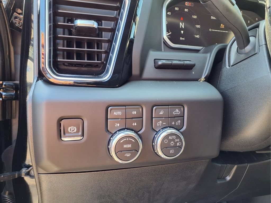 New 2026 GMC Sierra 2500 Denali w/ Technology Package AWD/4WD image 15