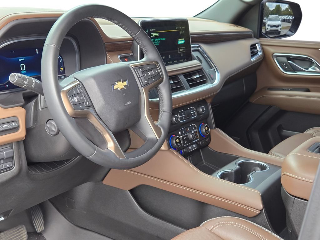 Used 2023 Chevrolet Tahoe High Country RWD image 16