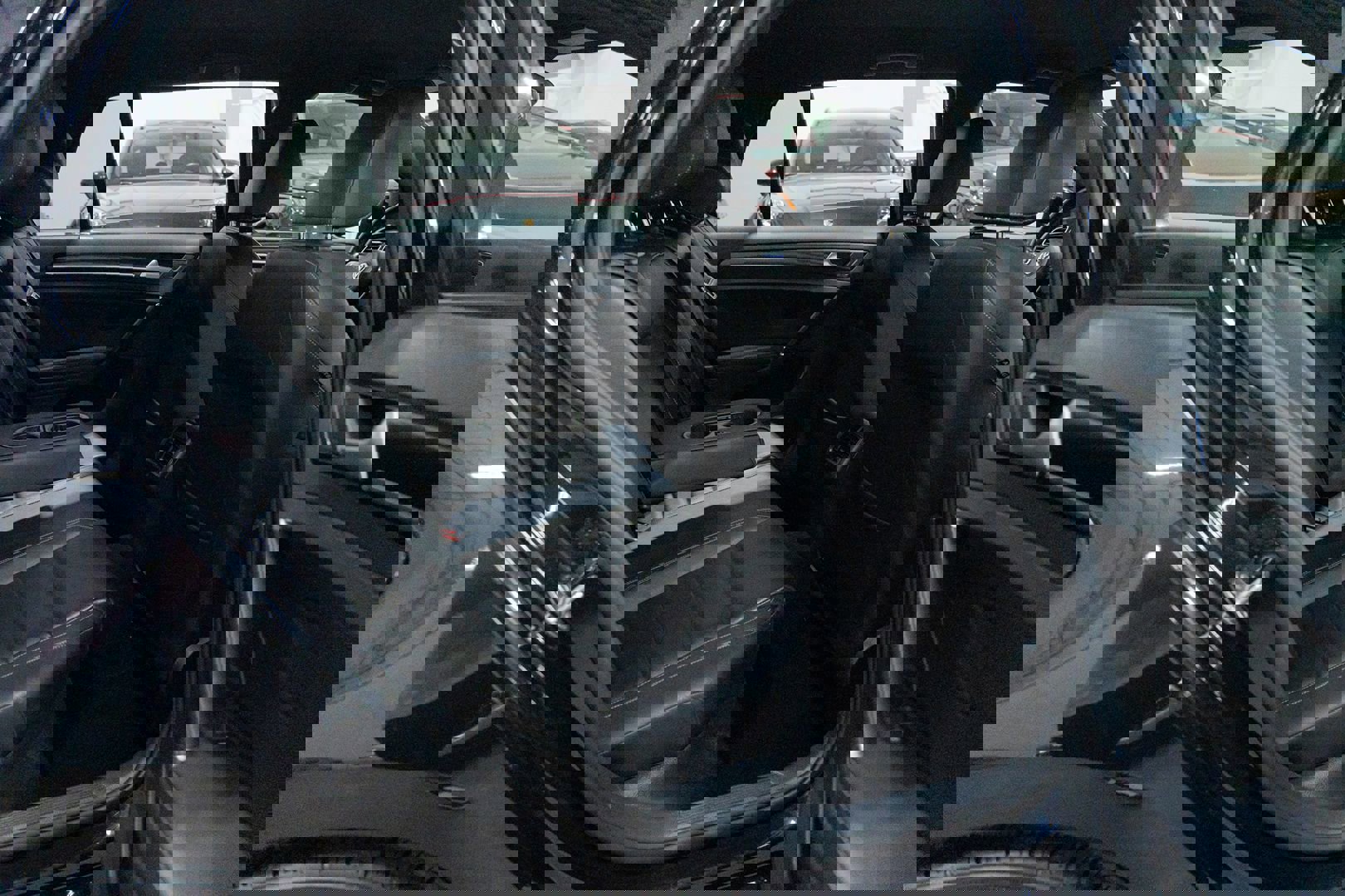 Used 2016 Volkswagen Golf 4-Door image 20