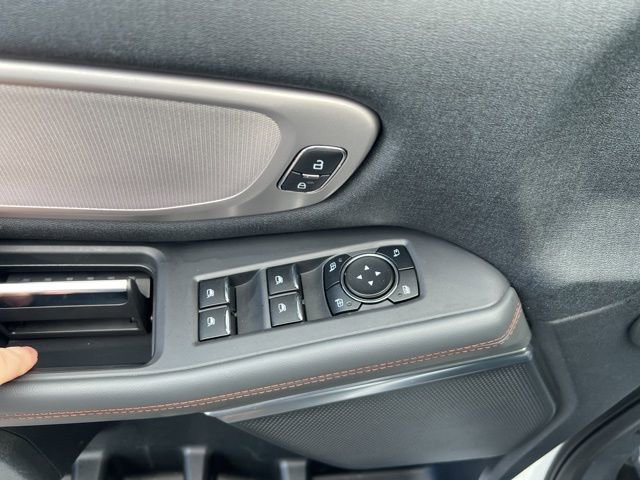 Used 2025 Ford Expedition Active image 16