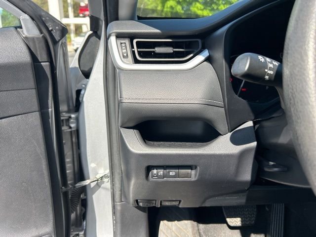 Used 2024 Toyota RAV4 XLE image 27