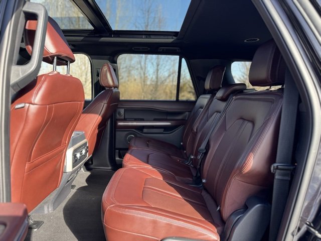 Used 2024 Ford Expedition Max Limited image 14