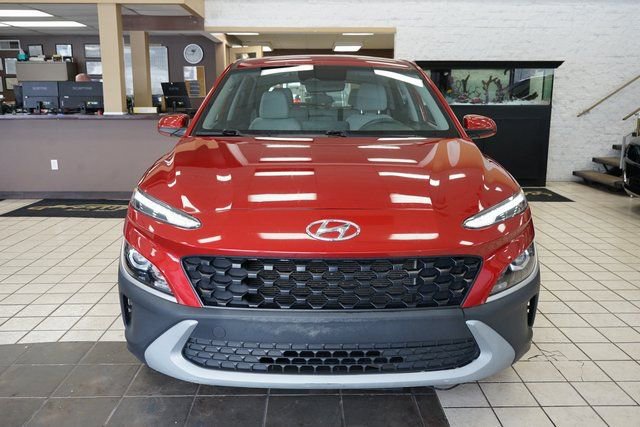 Used 2022 Hyundai Kona SE image 17