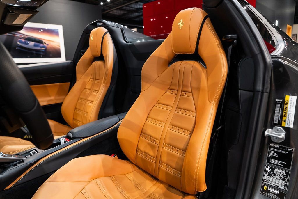 Certified 2022 Ferrari 812 GTS RWD image 4