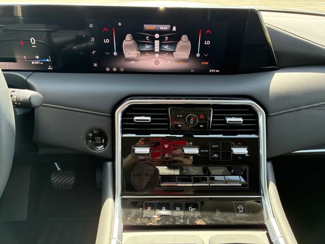 New 2026 Nissan Armada SV image 17