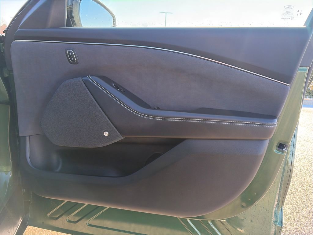 Used 2025 Ford Mustang Mach-E GT image 12