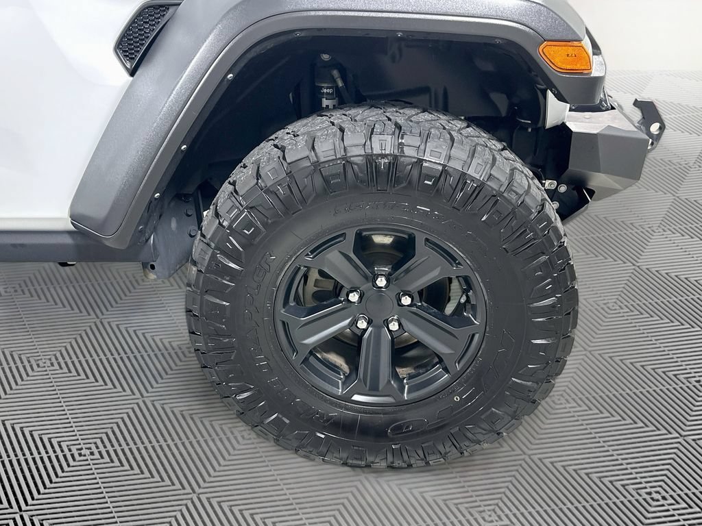 Certified 2023 Jeep Gladiator Mojave w/ LED Lighting Group AWD/4WD image 20