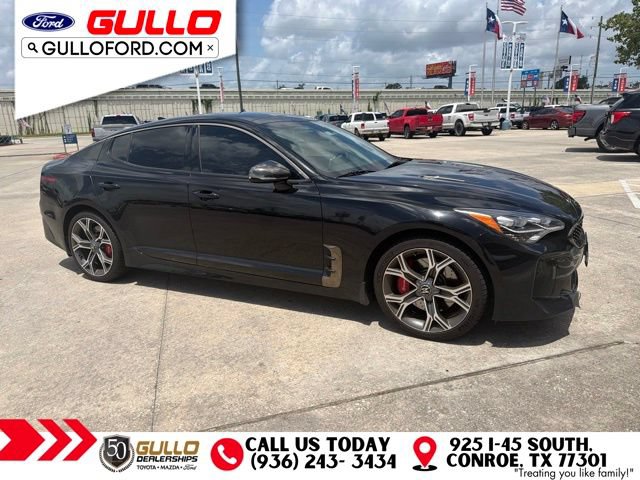 Used 2020 Kia Stinger GT1 RWD image 2