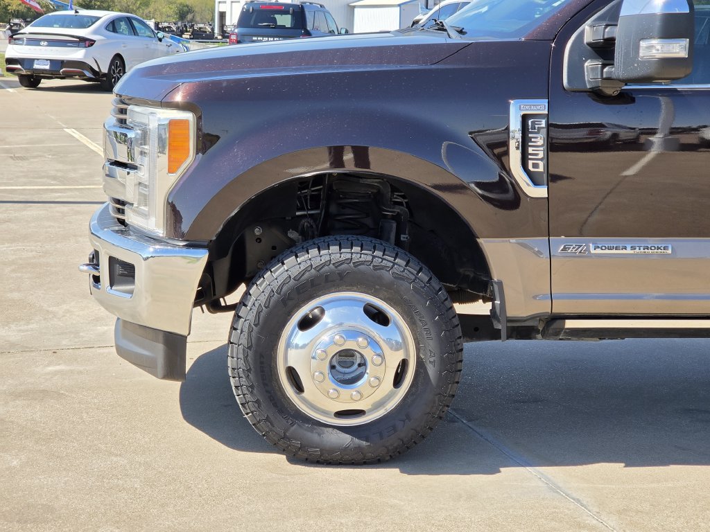 Used 2019 Ford F350 King Ranch w/ King Ranch Ultimate Package AWD/4WD image 9