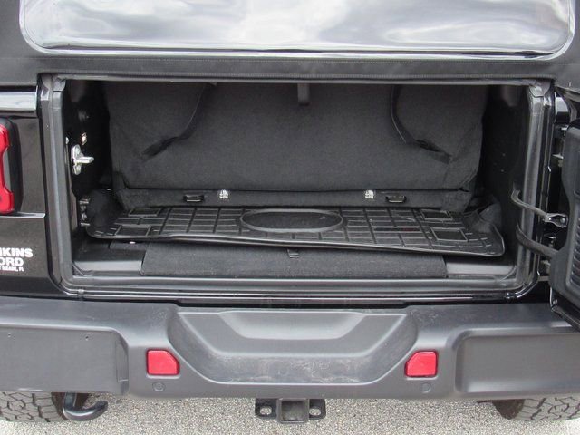 Used 2024 Jeep Wrangler Sport S image 5