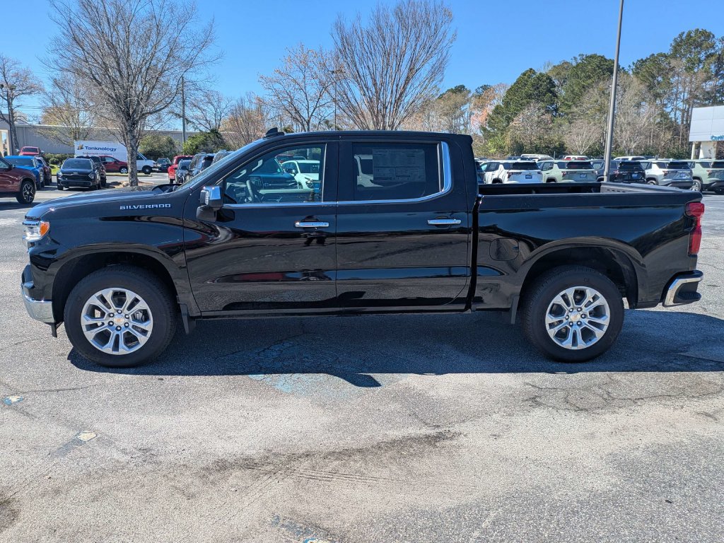 New 2026 Chevrolet Silverado 1500 LTZ RWD image 7