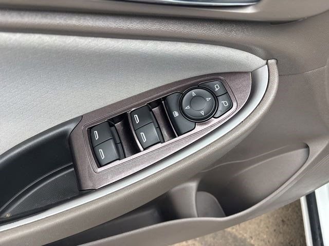 Used 2020 Chevrolet Malibu LS w/ Driver Confidence Package II FWD image 14