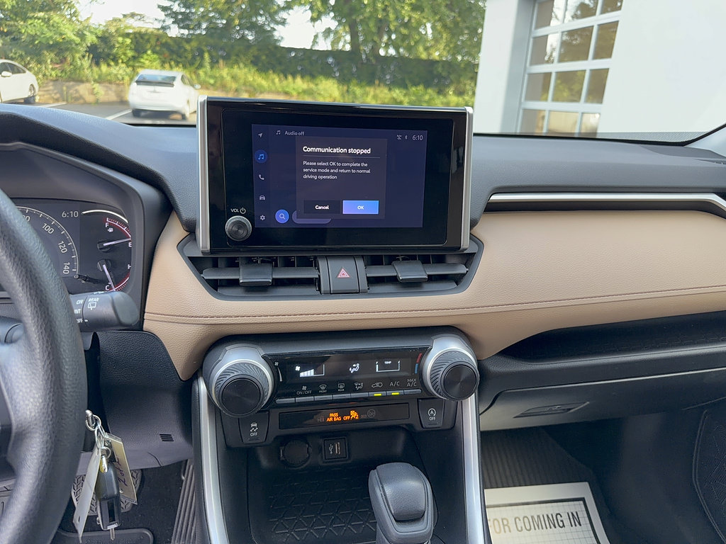 Certified 2023 Toyota RAV4 LE AWD/4WD image 12
