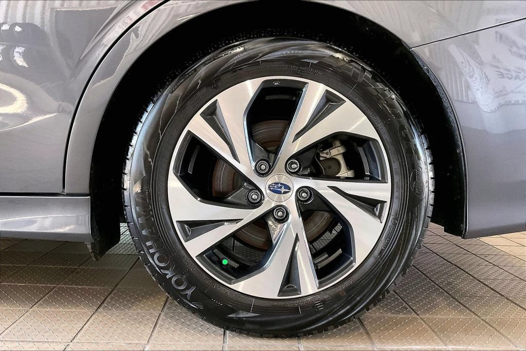 Used 2025 Subaru Legacy Premium AWD/4WD image 31