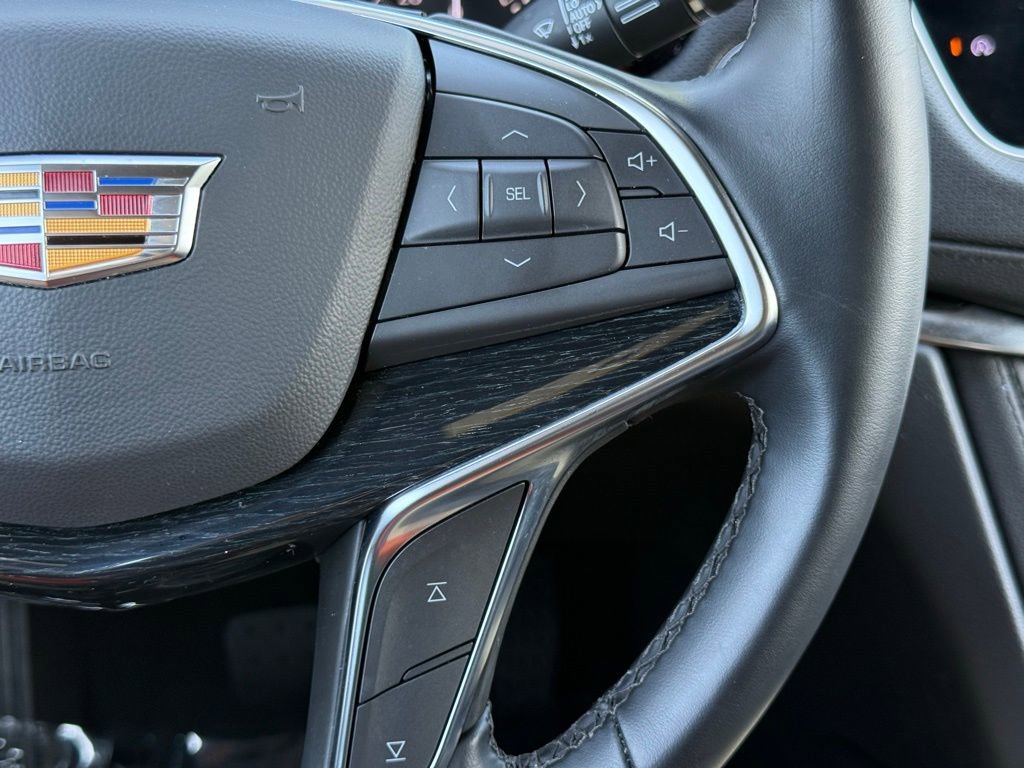 Certified 2025 Cadillac XT5 Premium Luxury image 31